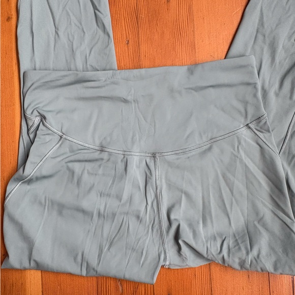 Lululemon Athletica Sage Green Capris - Picture 7 of 9